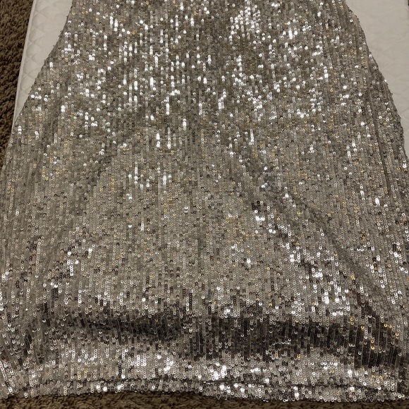 Express woman Dress - Picture 7 of 10